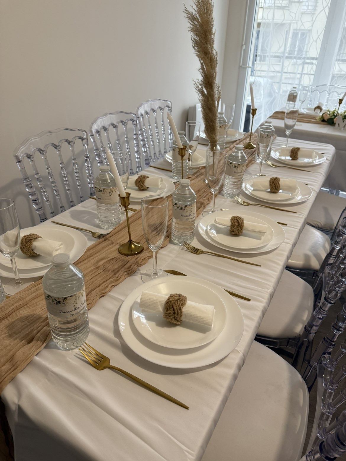 Table de fiançailles, thème naturel et doré